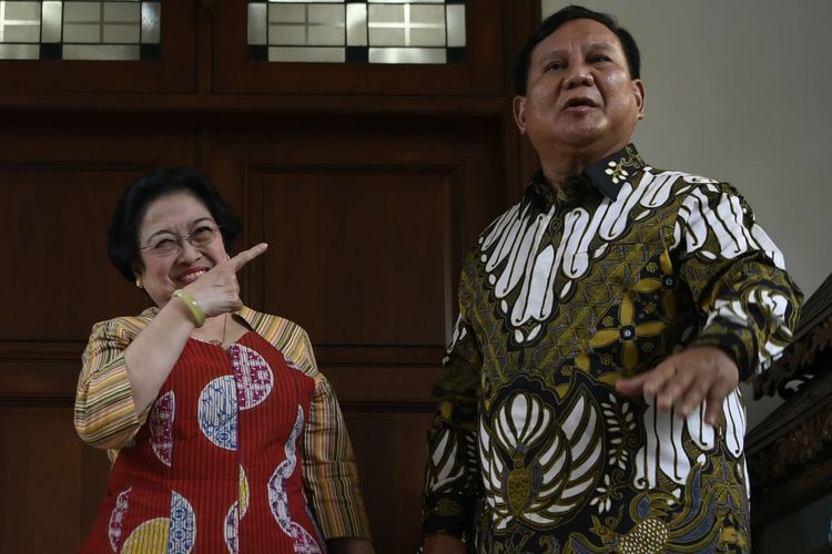 Mitos-Dan-Realitas-Peran-Prabowo-Dan-Megawati