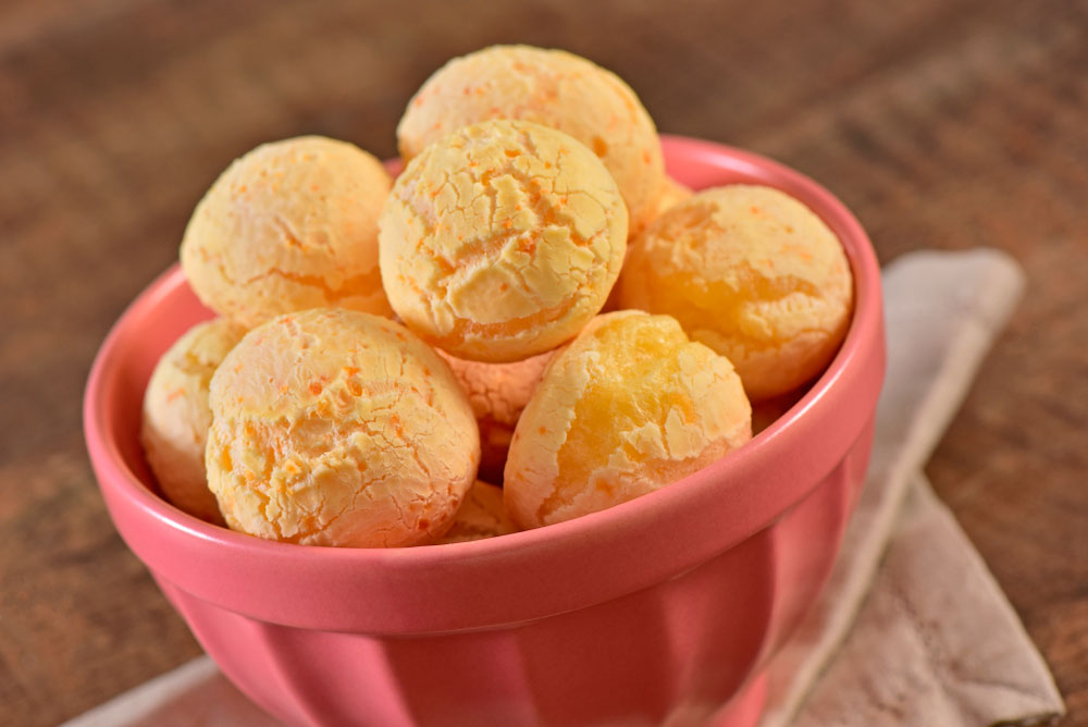 Best Pão De Queijo Recipe: Absolutely Delicious And Easy