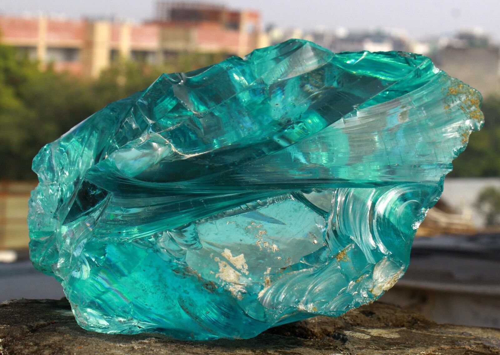 Aquamarine: Embrace The Calming Power Of This Enchanting Gem For Clarity And Inner Peace