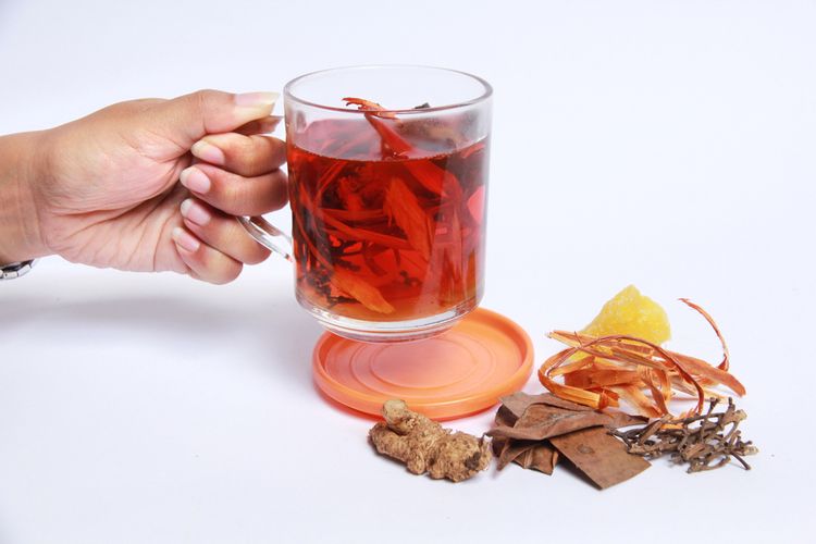 Wedang Uwuh: Minuman Tradisional Kaya Rempah Yang Menyehatkan